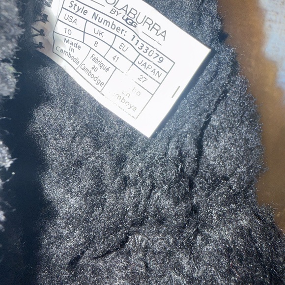 Koolaburra Black Faux-Shearling Slip-On Ankle Booties - Picture 10 of 14